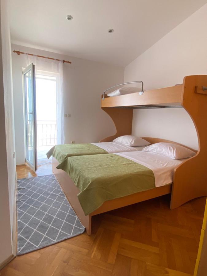 Apartmani Niks Makarska Bagian luar foto
