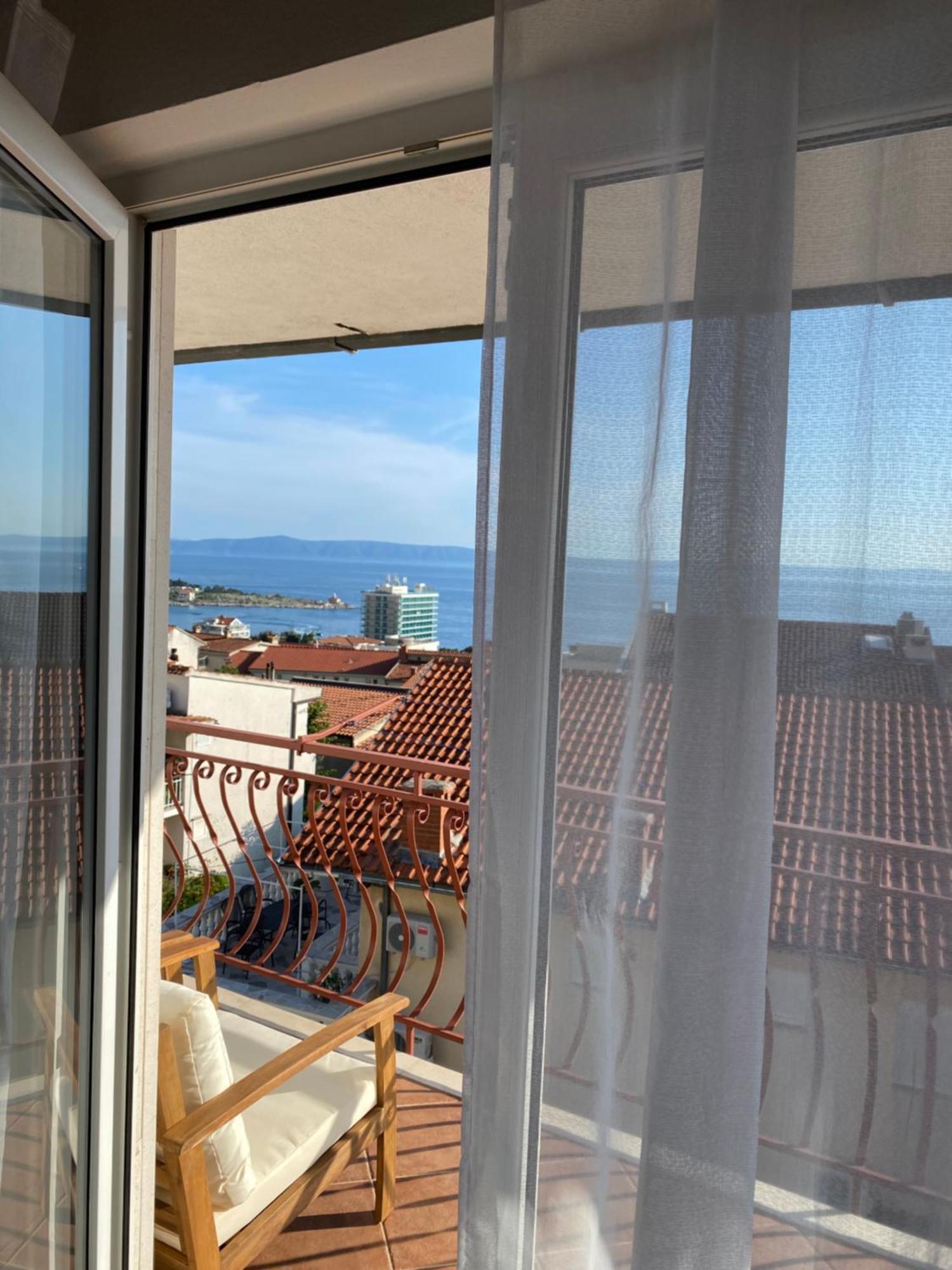 Apartmani Niks Makarska Bagian luar foto